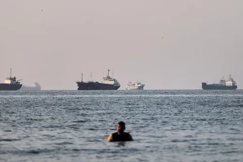 Even with a deal to reopen the Strait of Hormuz, it could take weeks or months for oil to fully flow cover image