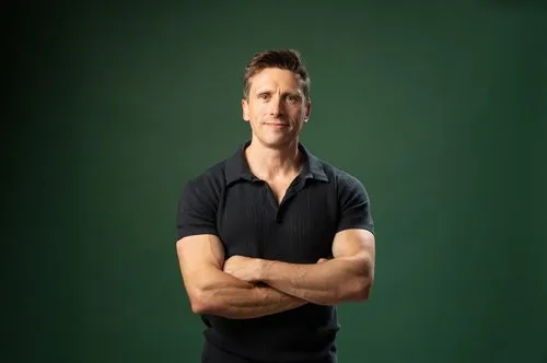 The manopause is real: the hormone problem affecting millions of men cover image